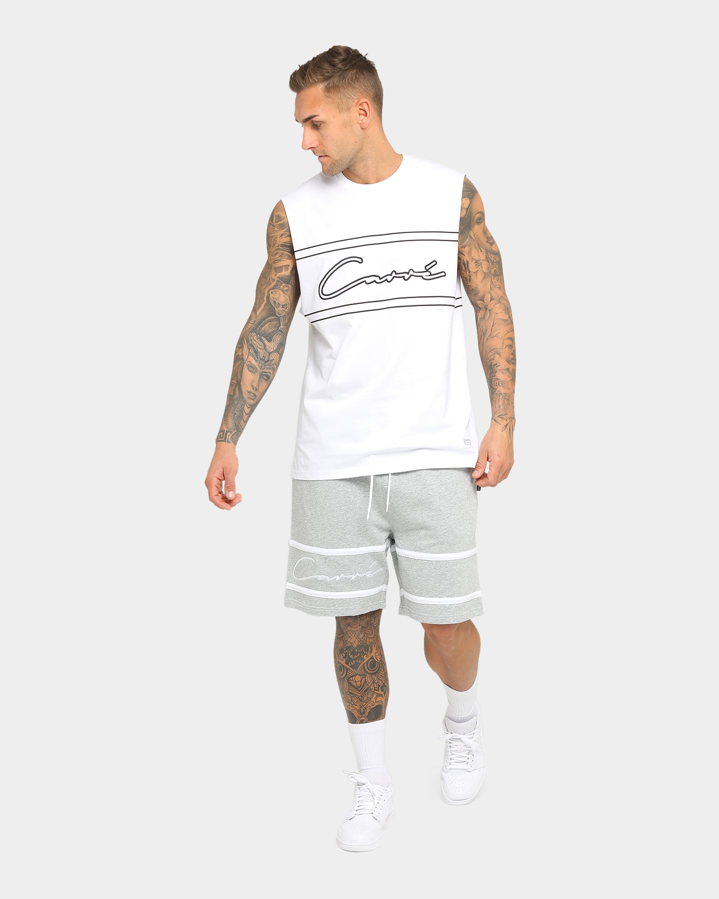 Carré Scripted Outline Muscle White