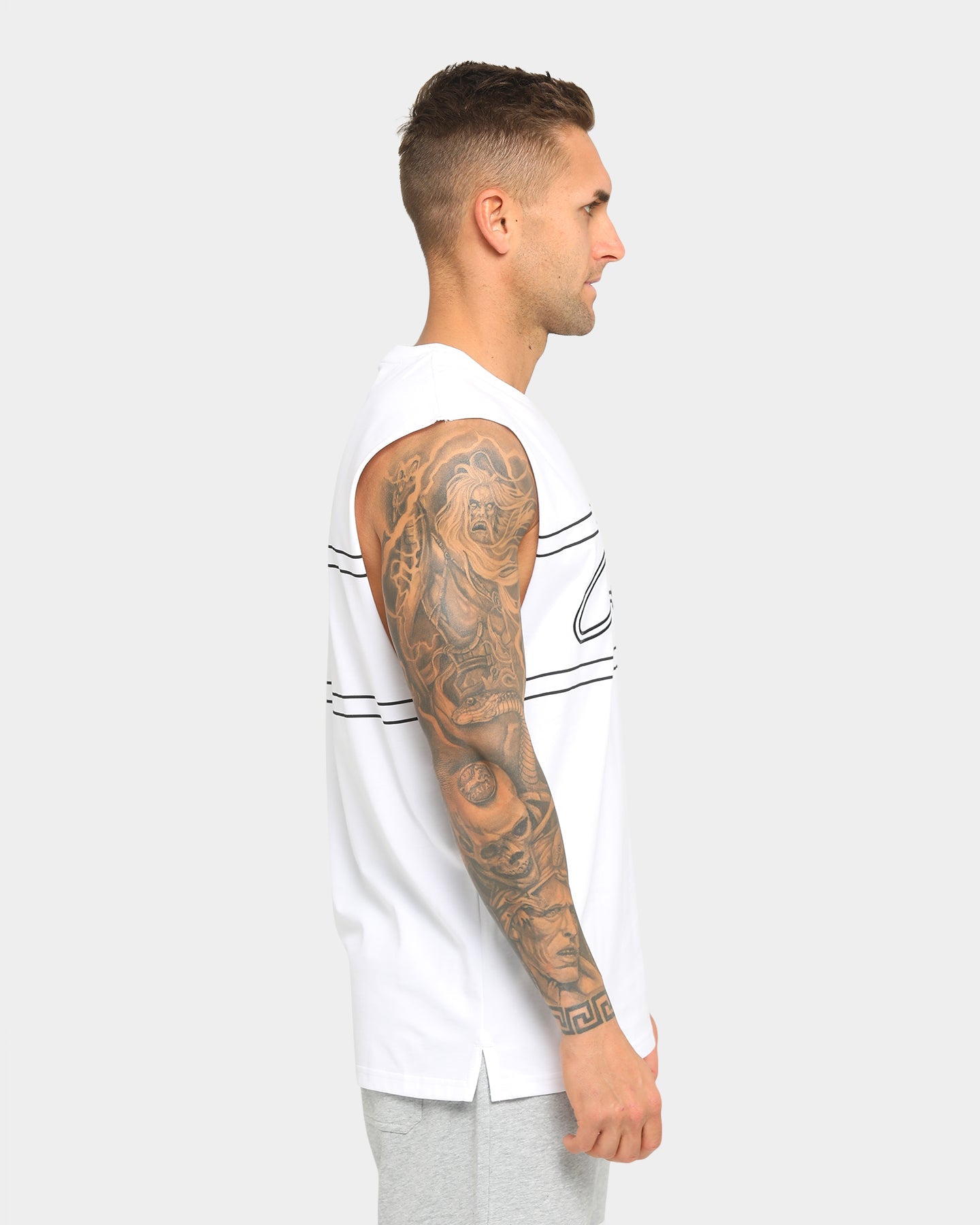 Carré Scripted Outline Muscle White