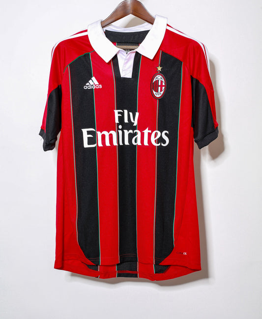 2012 - 2103 AC Milan Home Kit ( L )