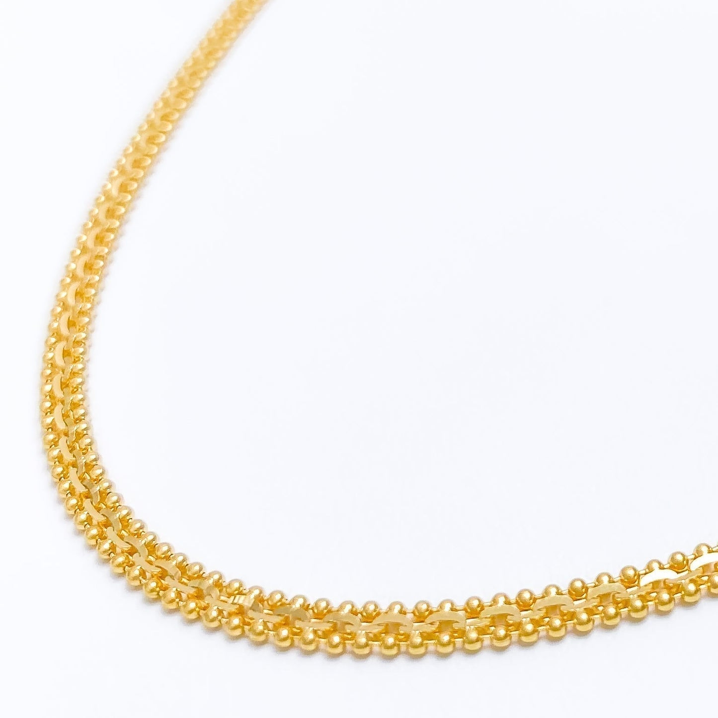 Slender Flat 22K Gold Chain - 18"