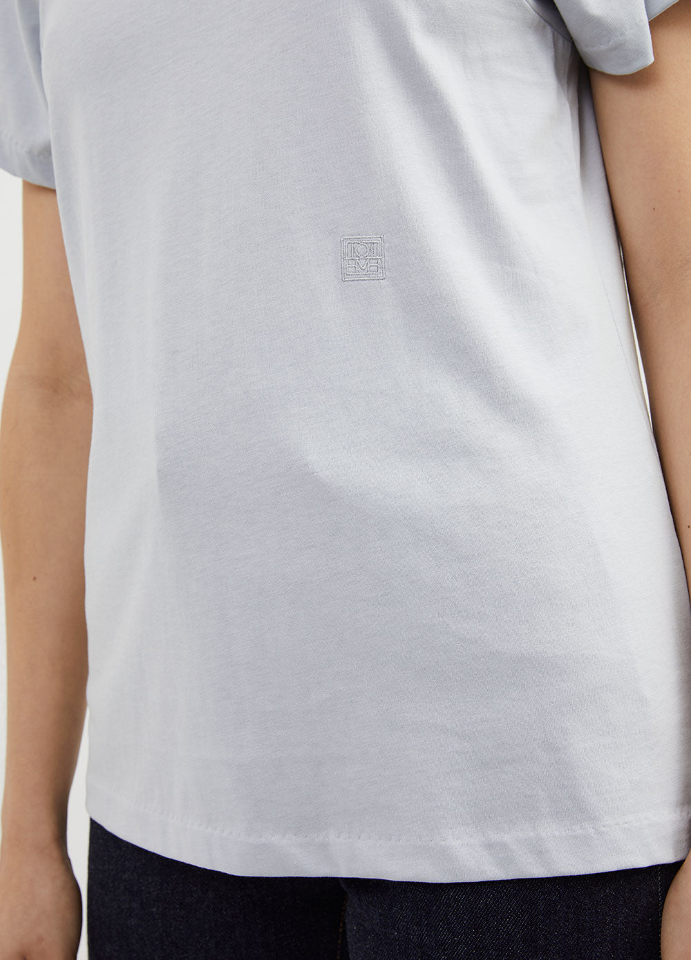 Curved Seam T-shirt